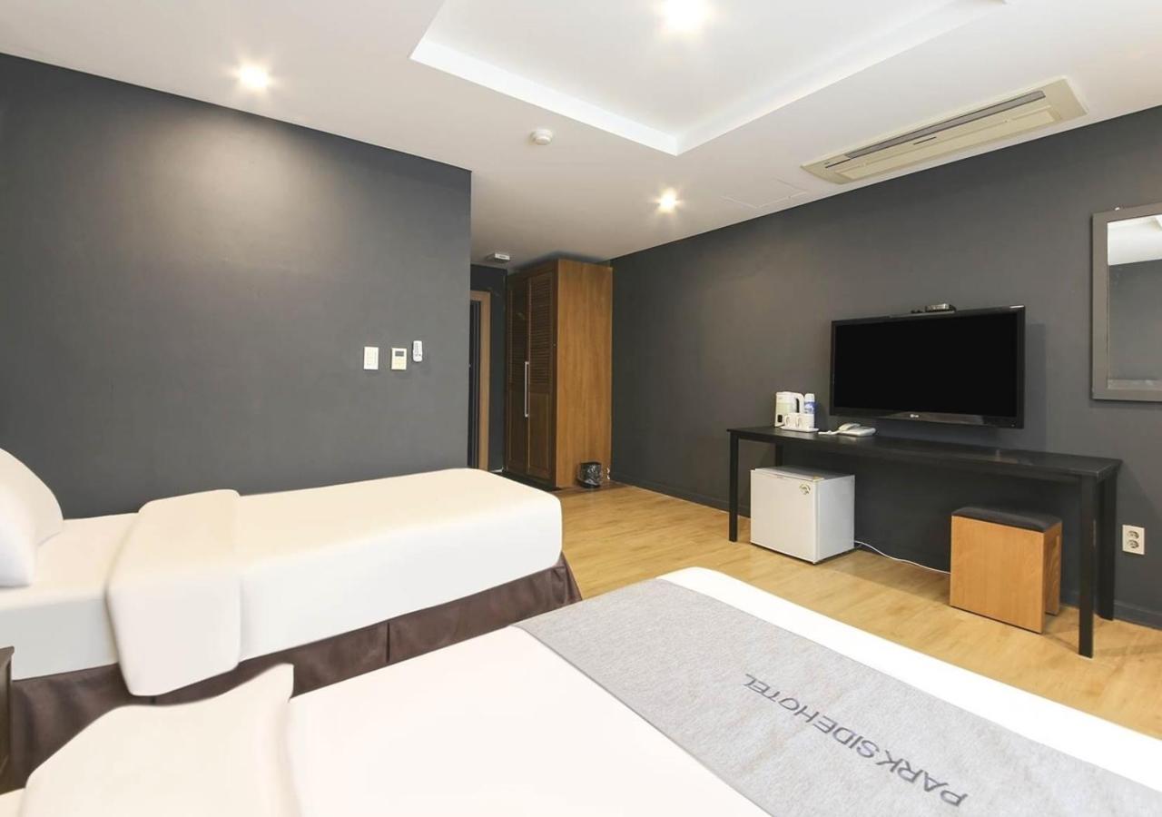 Jeju Parkside Tourist Hotel Εξωτερικό φωτογραφία