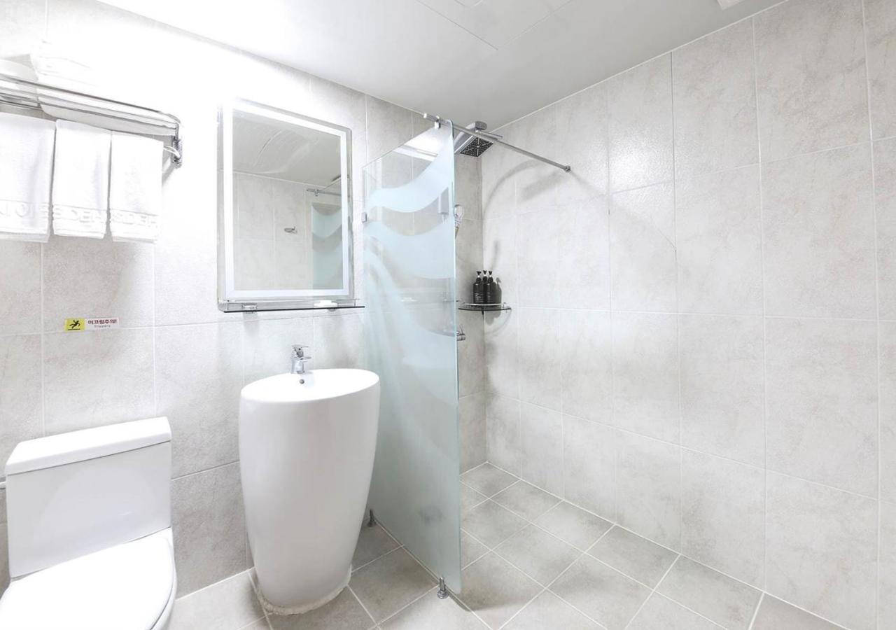 Jeju Parkside Tourist Hotel Εξωτερικό φωτογραφία